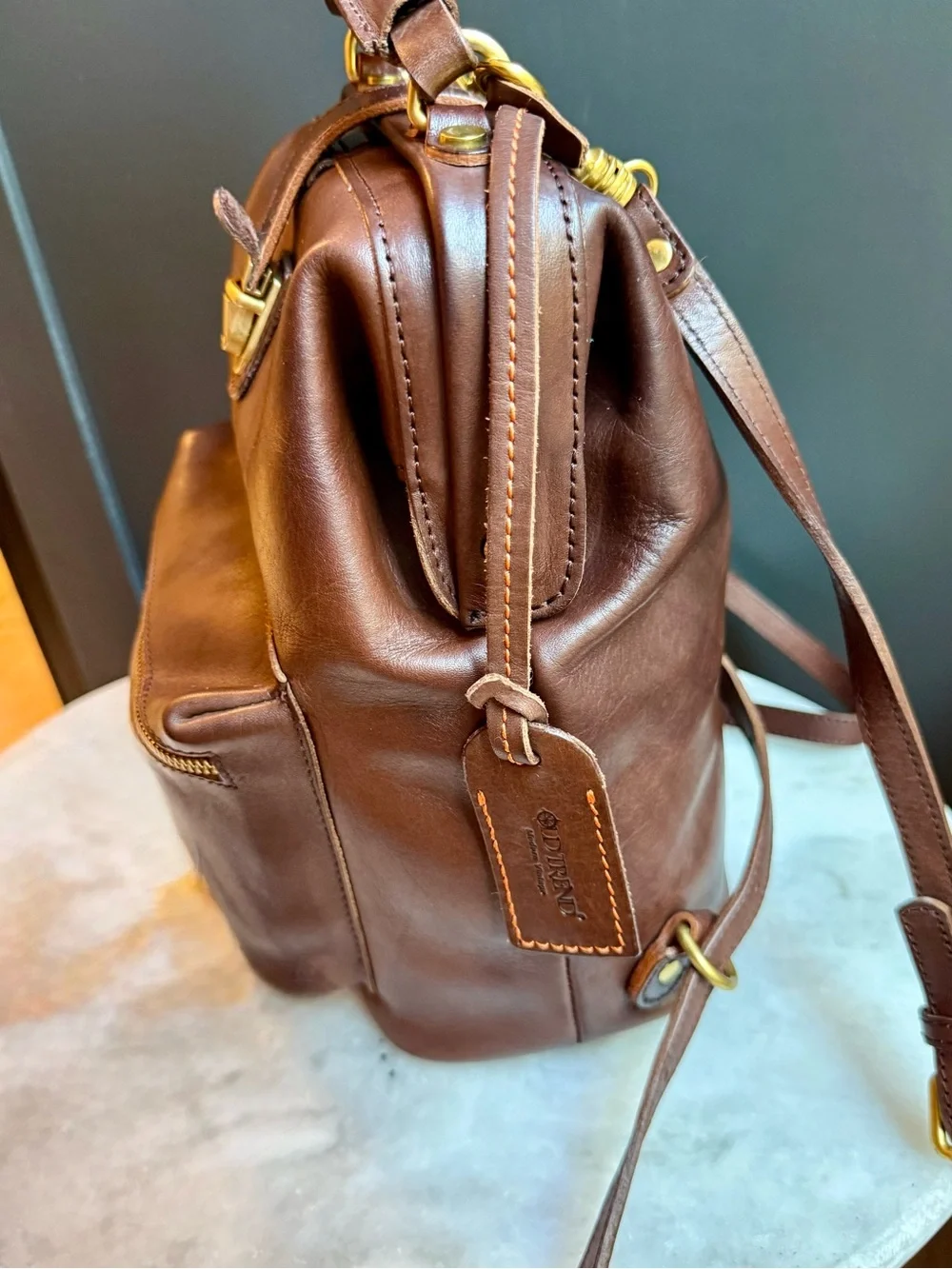Old Trend Doctor Backpacks- Genuine Leather